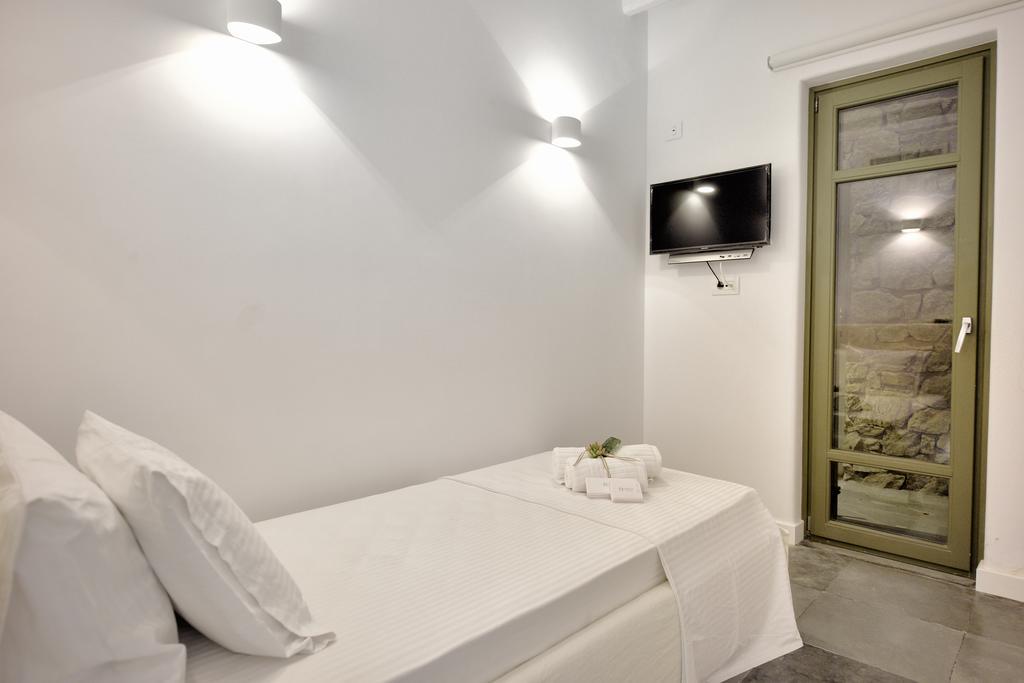 Mykonos Ark Villas Ftelia  ภายนอก รูปภาพ